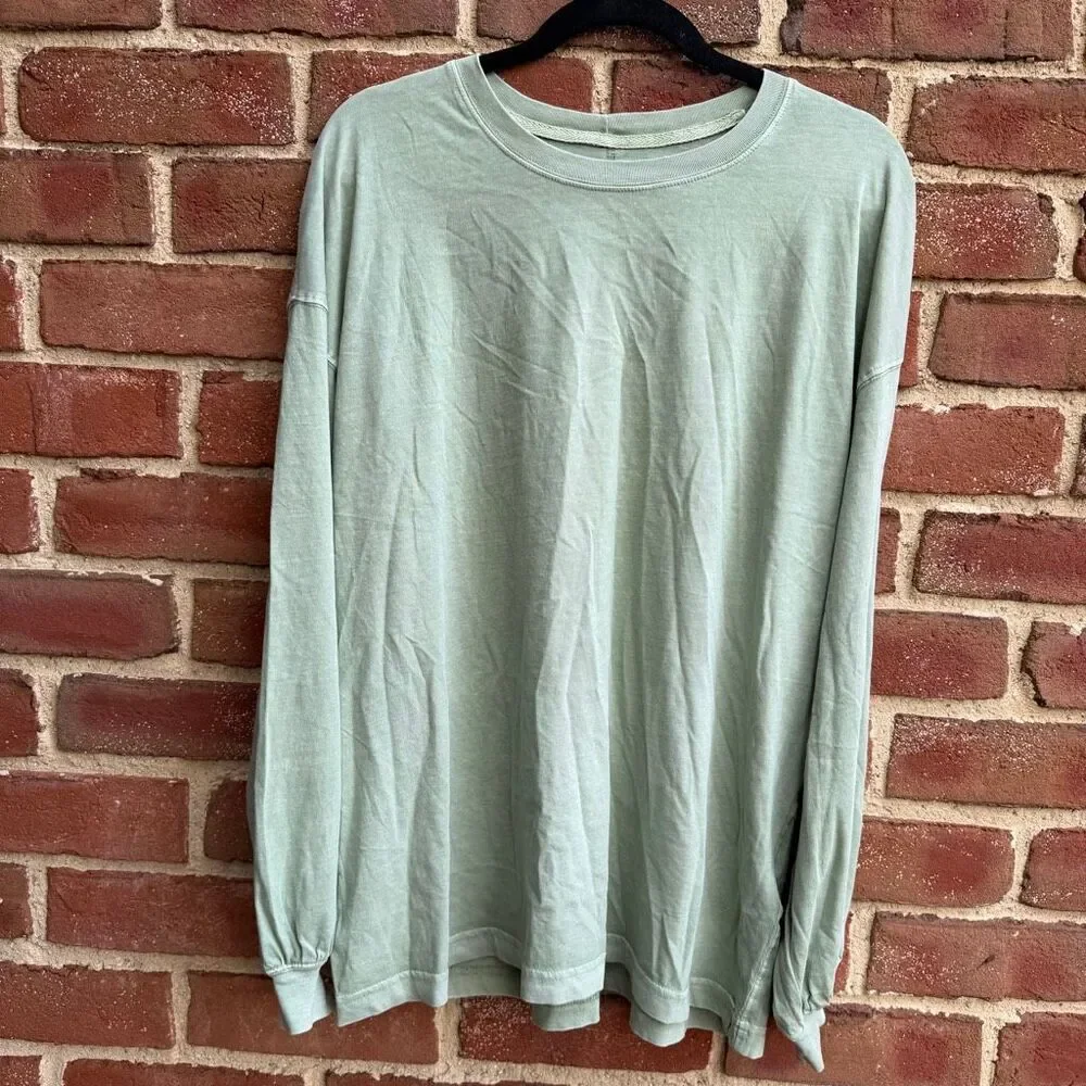 Free people We The Free Perfect Oversized long sleeve Tee green M NEW